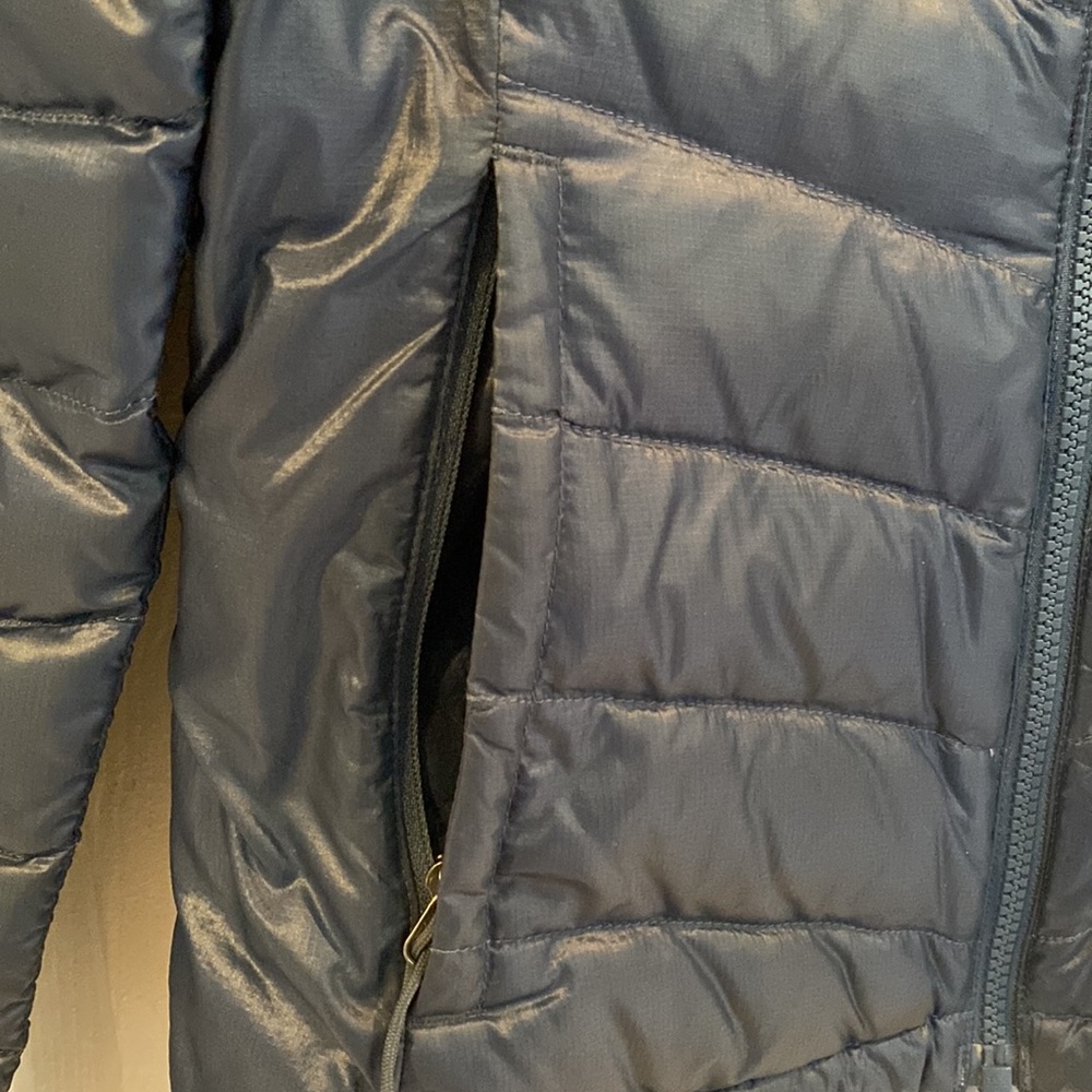 North Face 550 Jacket - Picture 3 of 5